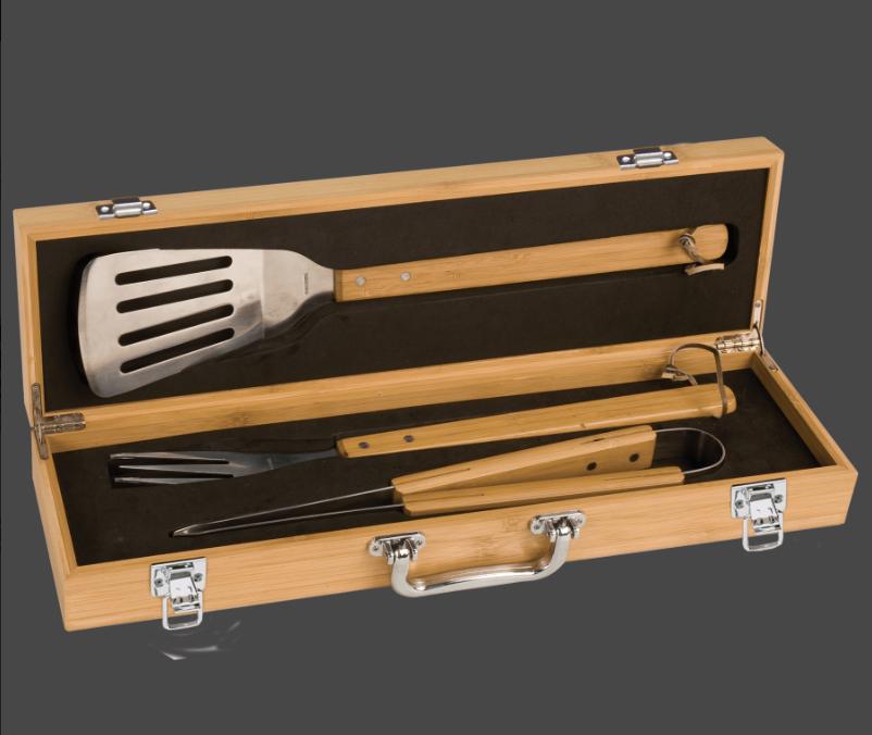 Customized Barbeque Set, BBQ Tools Set, Housewarming Gift, Custom Engraved Grill Tool Set, Gift For Husband, Family Gift, Gift For Dad, BBQ